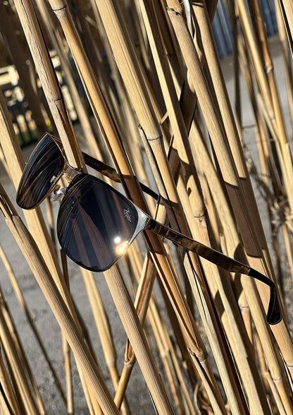 Oskar - Titan-Wayfarer-Sonnenbrille mit 24K Vergoldung-Sonnenbrillen-linaliva.de